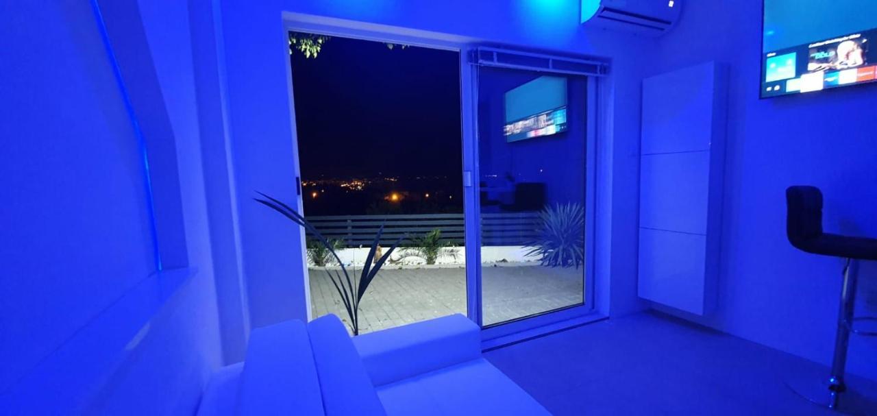 Jacuzzi Penthouse Apartment Matulji Exterior photo