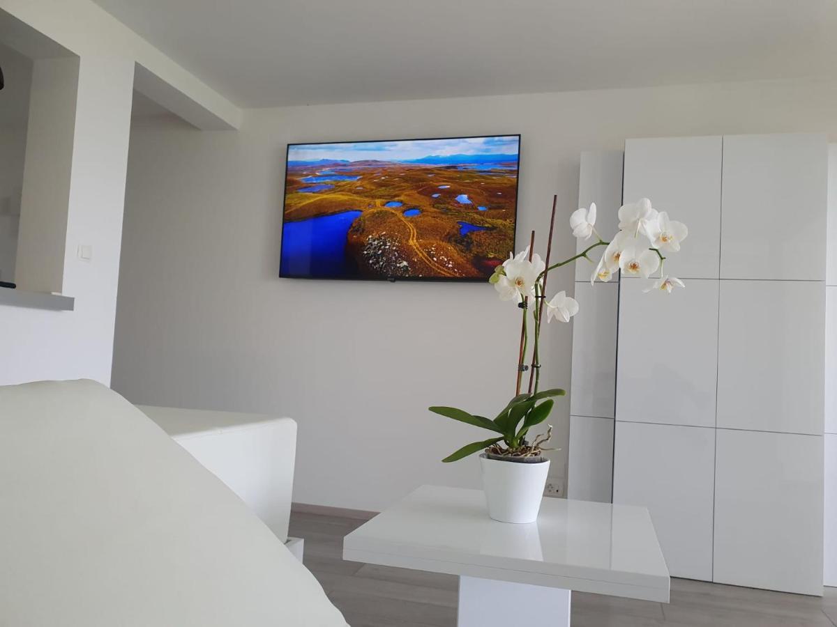 Jacuzzi Penthouse Apartment Matulji Exterior photo