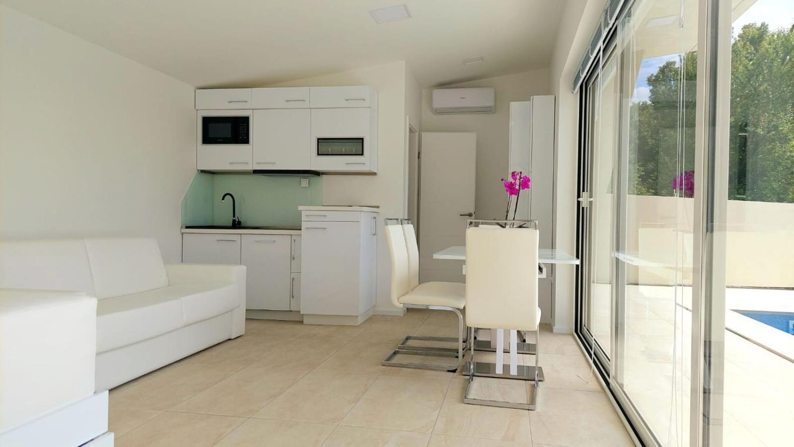 Jacuzzi Penthouse Apartment Matulji Exterior photo
